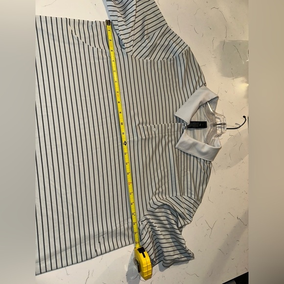 Lululemon Logo Sport Polo Short Sleeve  Striped, Size L - Picture 5 of 6